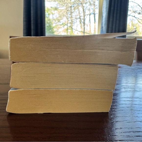 Bridgerton 3-Book Set by Julia Quinn, Paperback - Picture 3 of 11